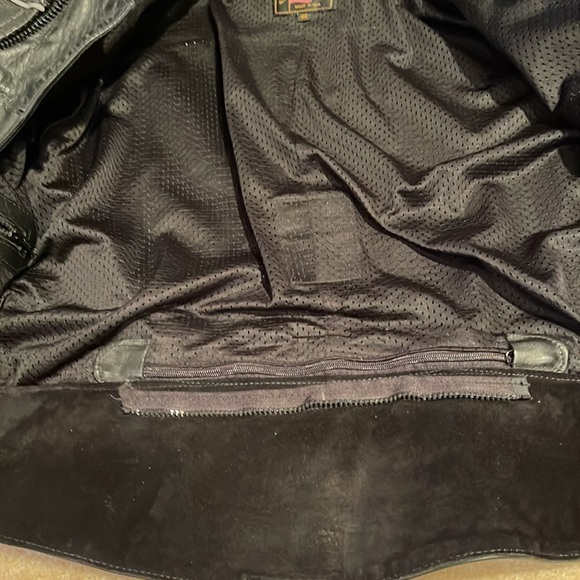 Vanson Hurricane Mark 2 leather motorcycle performance jacket. - Picture 10 of 12